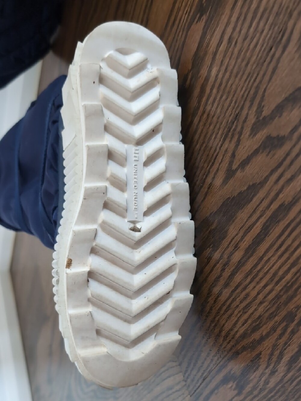 United Nude - Navy Quilted Snow Boots with White Lug Sole - Picture 7 of 7